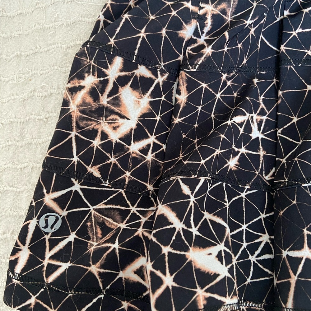 Lululemon Pace Rival Mid-Rise Skirt - Picture 5 of 8